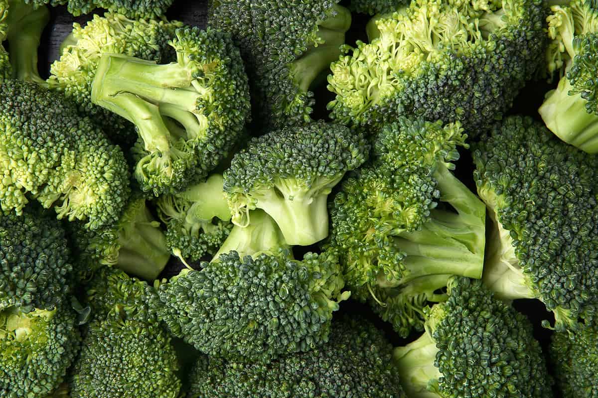 broccoli crowns