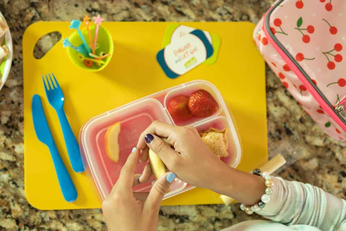 Food safety tips for packing lunches