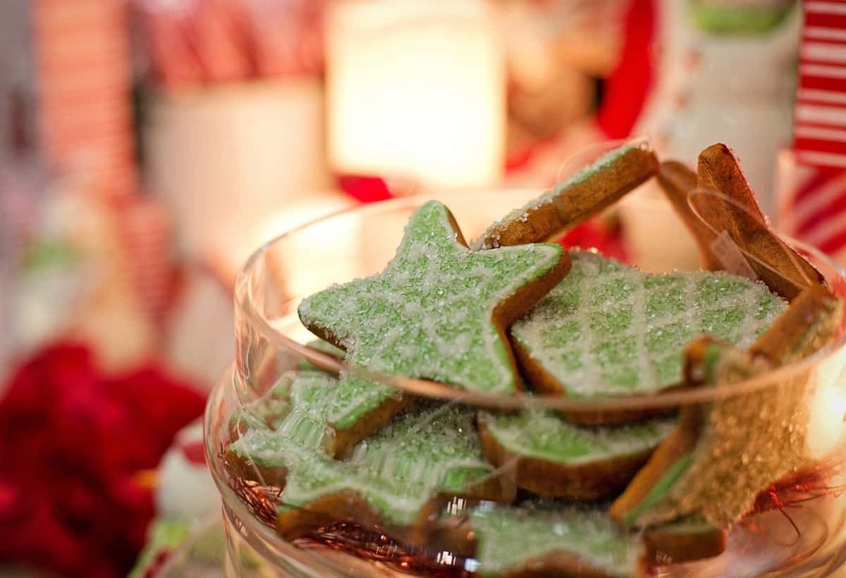 Tips On How To Manage Holiday Treats