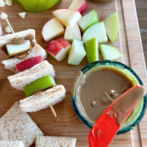 Lunch Packing Station