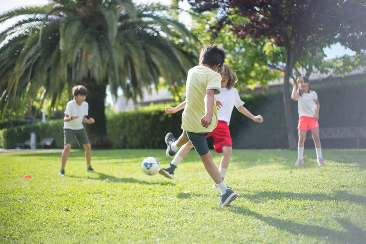 should kids have sports drinks
