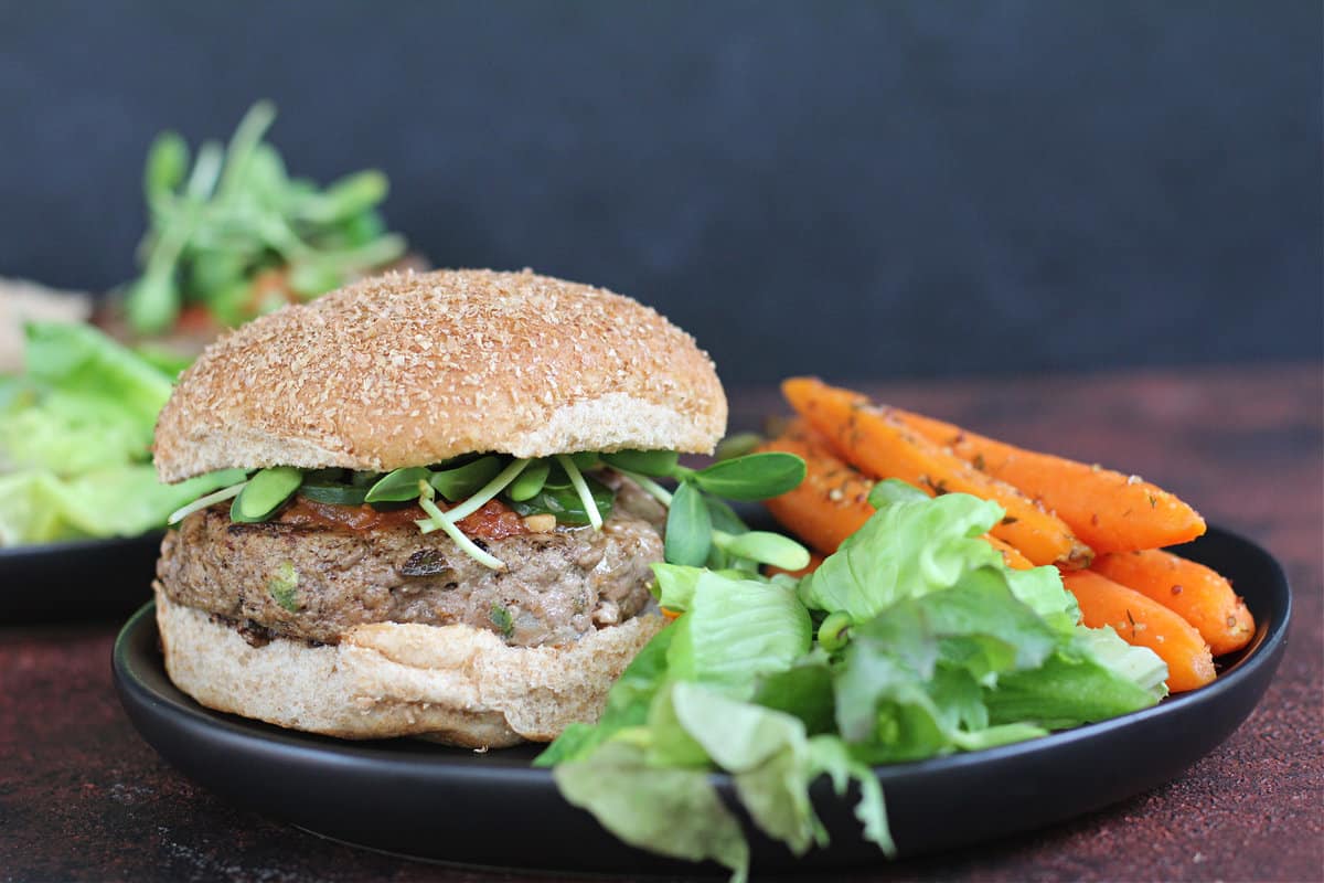 Spicy Queso Burger